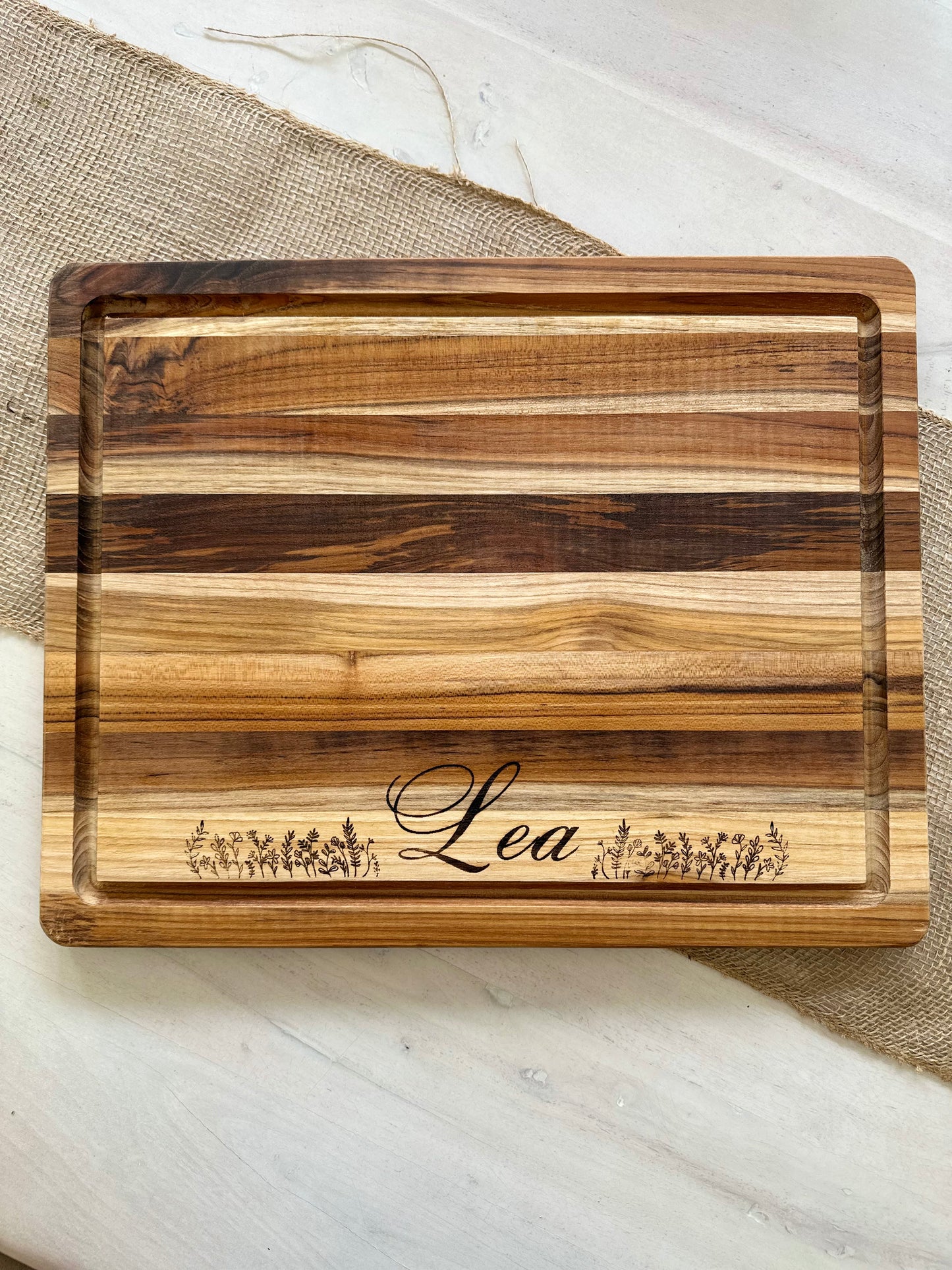 Acacia Wood Cutting Board